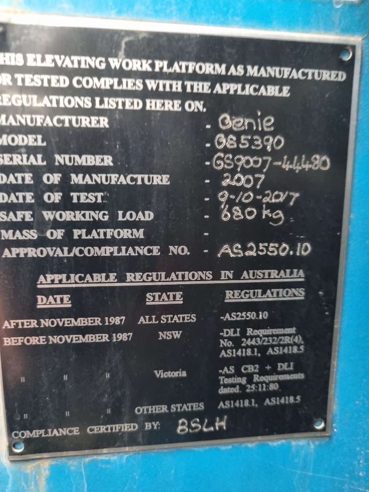 Sold - Scissor Lift - View 2